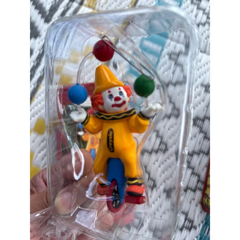 Vintage Crayola 1992 Holiday Tin & Hallmark Keepsake Ornaments 1989 1991 Clown